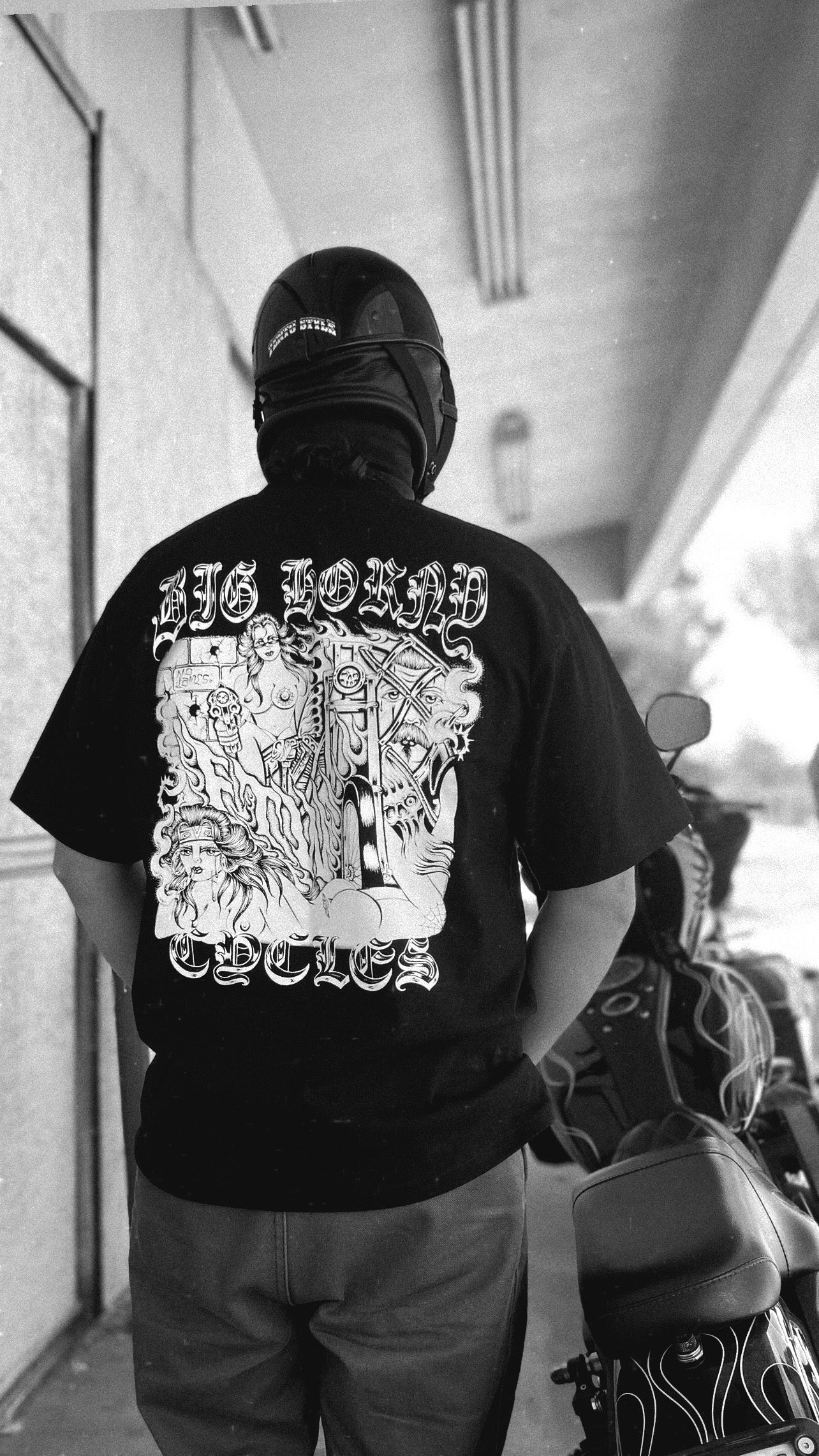 NO LAMES TEE