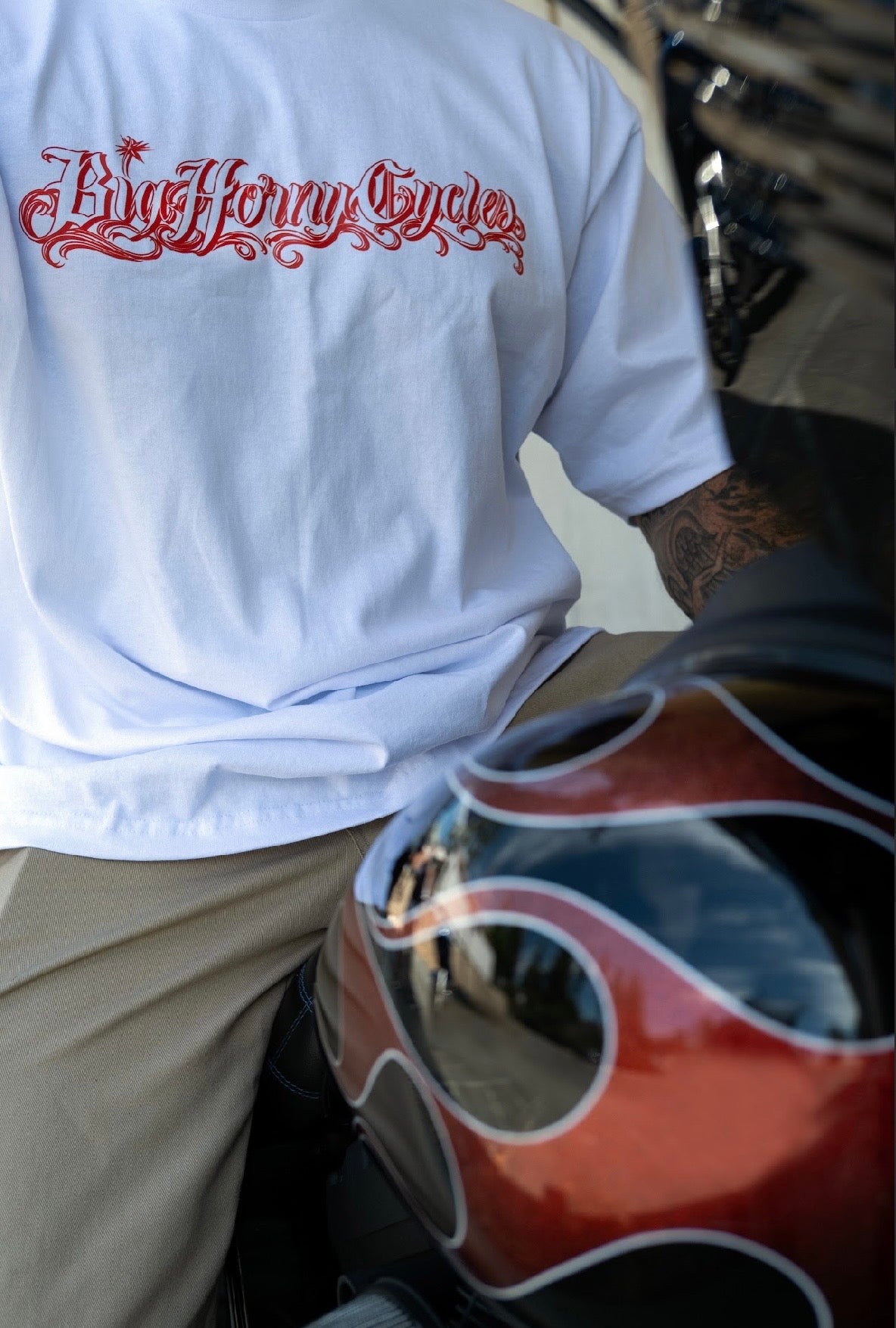 THE LOCA TEE